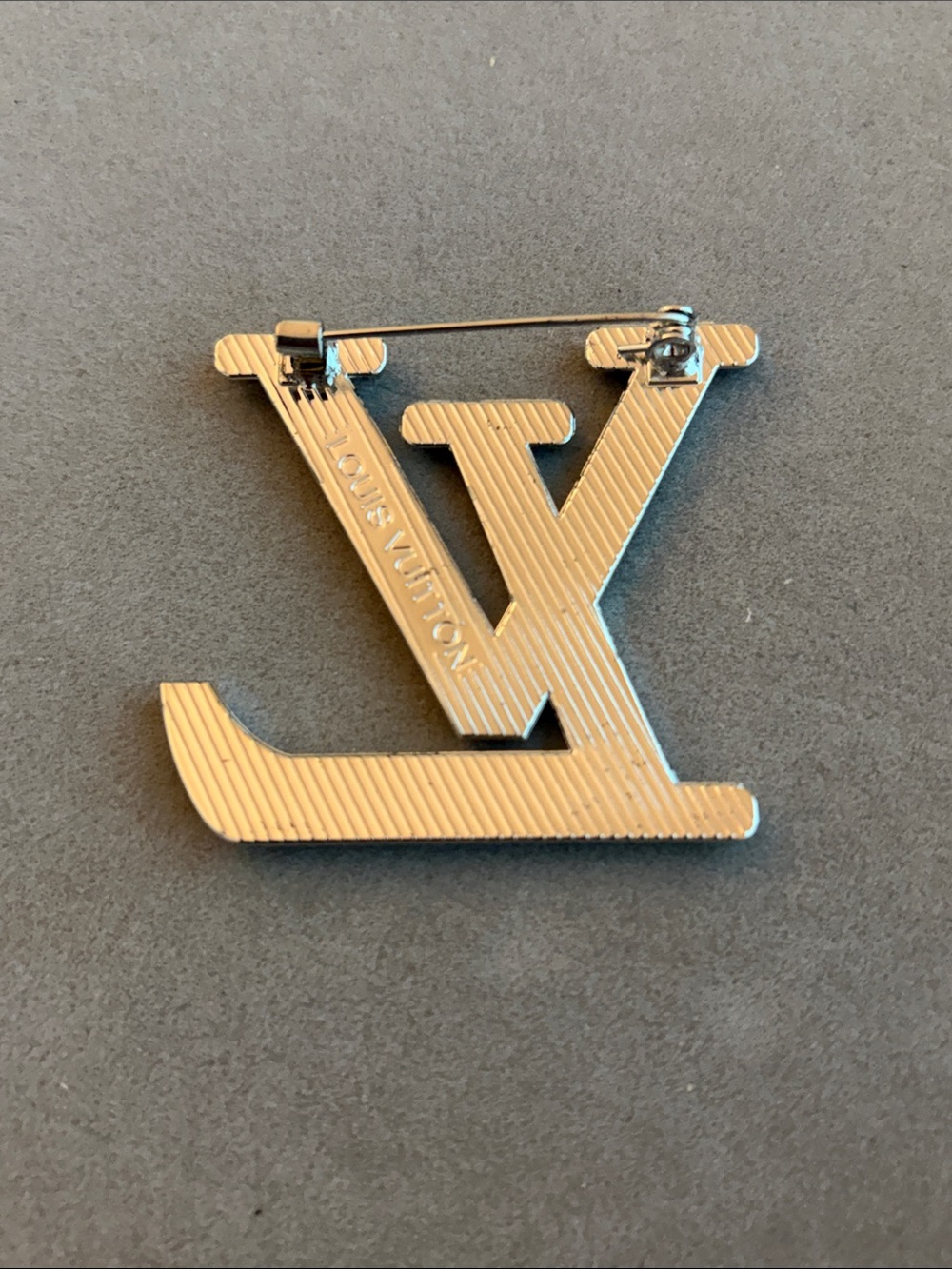 Silver-Tone LV Logo Brooch with Clear Crystals - Picture 2 of 3
